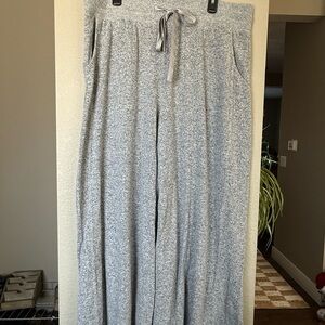 Women’s Super Soft Gray Knit Lounge Pants